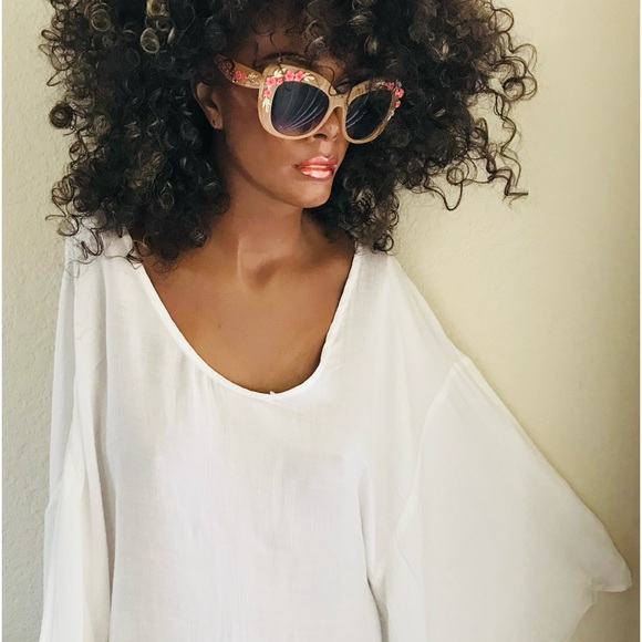 Fabulous Lightweight White Angel Sleeve Caftan Resort Cruise Blouse Size Large - Picture 6 of 10